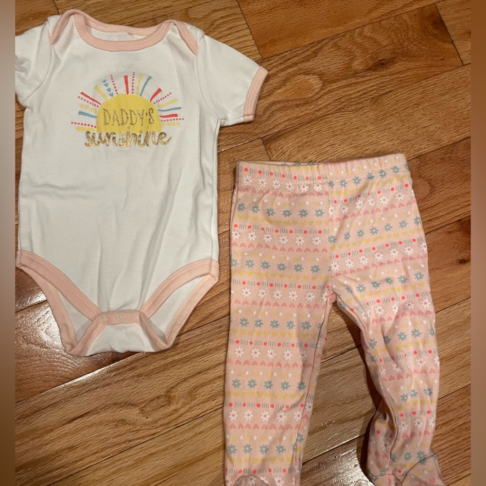Chick Pea | two piece set Daddy’s Sunshine | 6-9 months